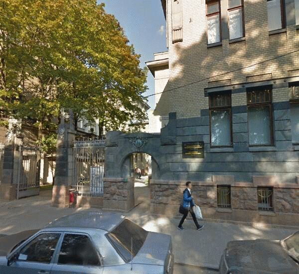 Банкомат Балтийского Банка по адресу ул. Куйбышева, д. 2-4, Государственный музей политической истории России