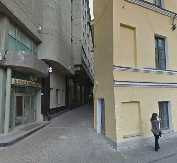 Банкомат Балтийского Банка по адресу ст. м. «Достоевская»