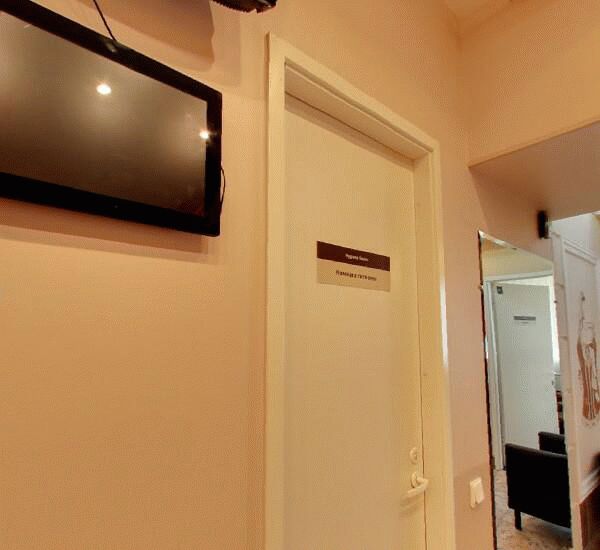 Банкомат ЮниКредита по адресу ул. Кирочная,  д. 11