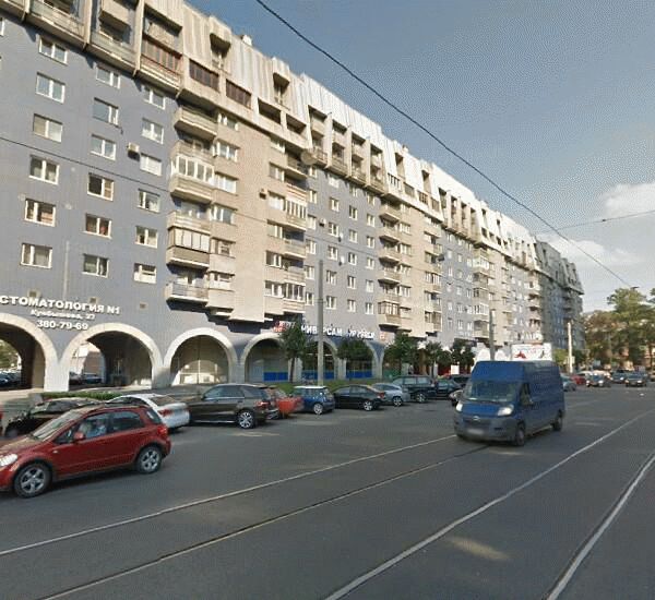 Банкомат ЮниКредита по адресу просп. Финляндский,  д. 4а