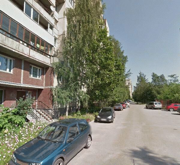 Банкомат Невского банка по адресу ул. Коллонтай, д. 30, универсам «Александровский», центральный вход