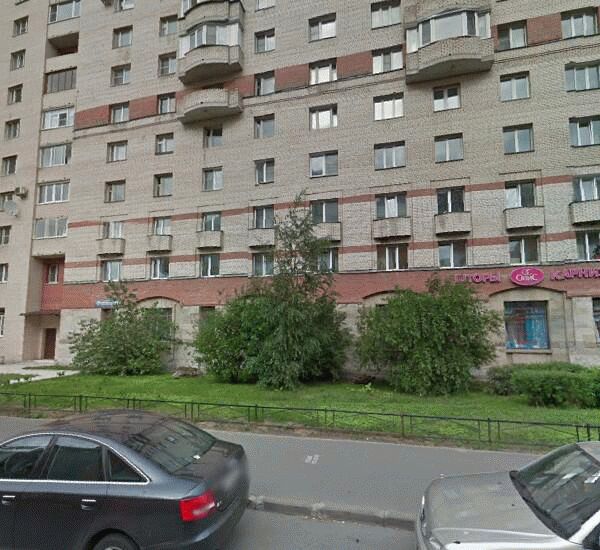 Банкомат банка Уралсиб по адресу Комендантский пр., д. 11, ТК «Миллер»