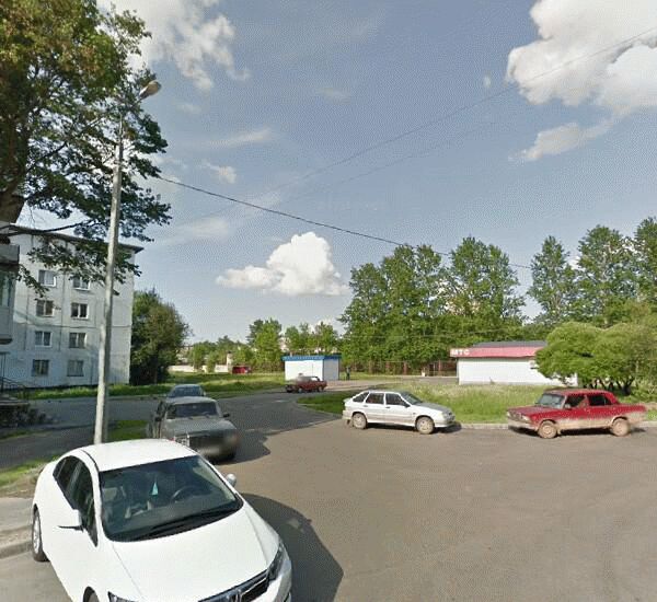 Банкомат банка Уралсиб по адресу г. Кириши, ул. Декабристов Бестужевых, д. 4, лит. Д, ТЦ «Просто»