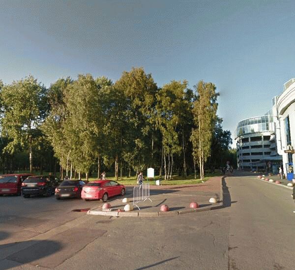 Банкомат Банка «ФК Открытие» по адресу просп. Большевиков,  д. 18