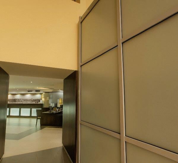 Банкомат Банка «ФК Открытие» по адресу ул. Малая Морская,  д. 14