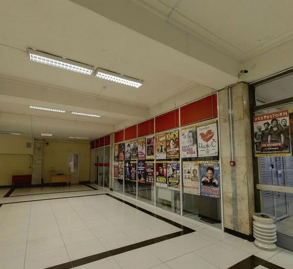 Банкомат Восточного Экспресс Банка по адресу просп. Каменноостровский,  д. 42