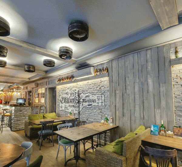 Банкомат банка ВТБ по адресу ул. Марата,  д. 6