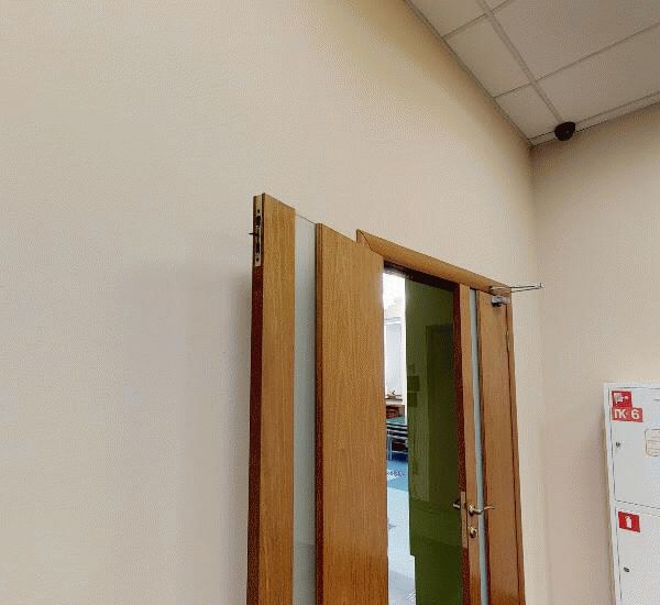 Банкомат банка ВТБ по адресу ул. Шпалерная,  д. 56