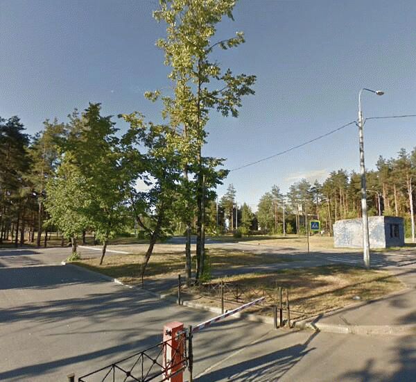 Банкомат Новикомбанка по адресу ул. Академика Харитона,  д. 8