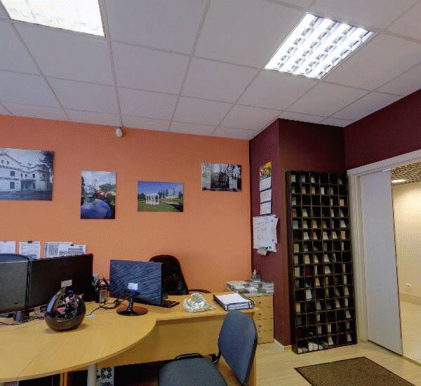 Банкомат Райффайзенбанка по адресу ш. Революции,  д. 69а