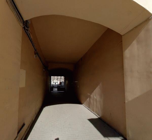 Банкомат банка Россия по адресу просп. Невский,  д. 139