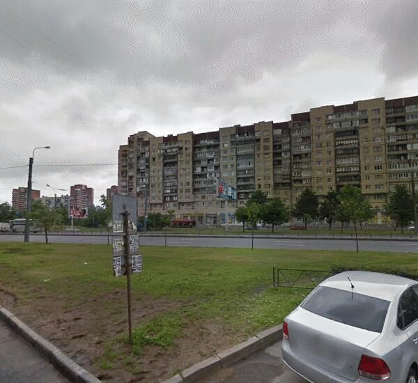 Банкомат банка Хоум Кредит по адресу просп. Большевиков,  д. 3,  корп. 1