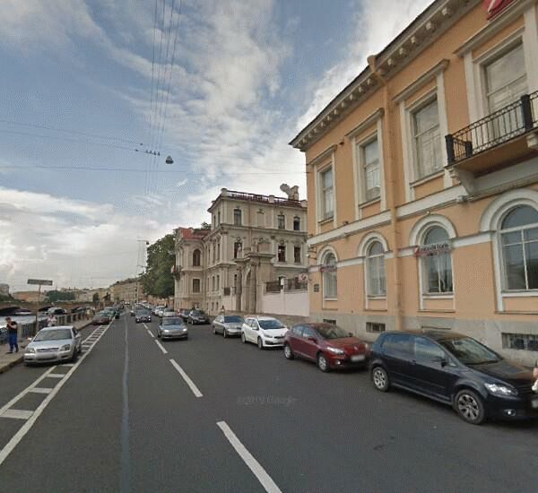 Банкомат ЮниКредита по адресу наб. реки Фонтанки,  д. 48