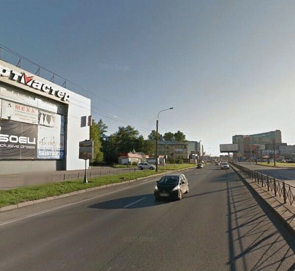 Банкомат банка Юниаструм по адресу Заневский пр., д. 38, ТЦ «НЕО», универмаг «Фамилия»