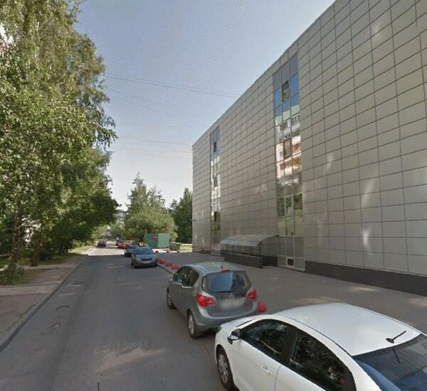 Банкомат банка Юниаструм по адресу пр. Просвещения , д. 30, кор. 4, ТЦ «Сильвер», универмаг «Фамилия»