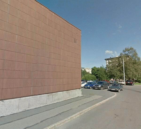 Банкомат Сбербанка России по адресу пл. Чернышевского,  11