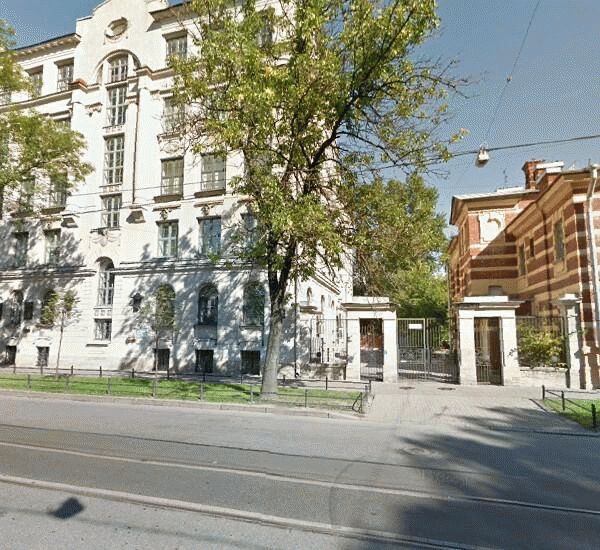 Банкомат Сбербанка России по адресу 22-я линия В. о., д. 7, СпбГУ, юридический факультет