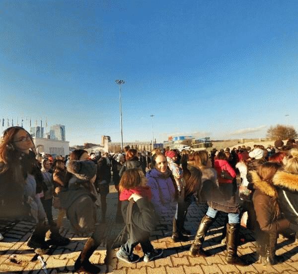 Банкомат Сбербанка России по адресу пр. Гагарина, д. 8, СКК