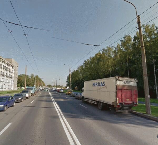 Банкомат Сбербанка России по адресу Кондратьевский пр., д. 72, ОАО «Авангард»