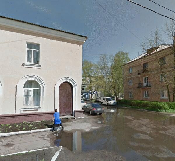 Банкомат Сбербанка России по адресу г. Кировск, ул. Кирова, д. 13, оф. банка