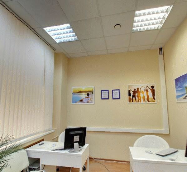 Банкомат Сбербанка России по адресу Дворцовая пл., д. 10, штаб Лен. ВО