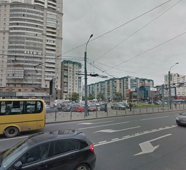 Банкомат Петрокоммерц банка по адресу Комендантская пл., д. 1, ТРК «Атмосфера»