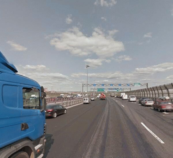 Банкомат Петрокоммерц банка по адресу дер. Новосаратовка-Центр, АЗС «ЛУКОЙЛ», съезд с КАД