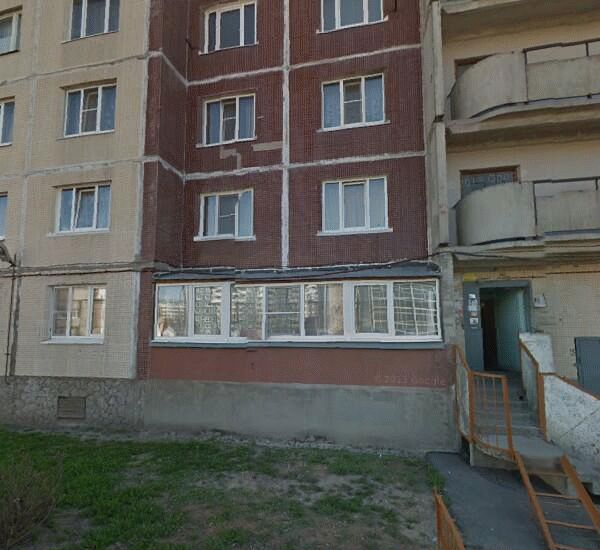 Банкомат банка ВТБ по адресу г. Колпино, ул. Ижорского батальона, д. 19, универсам «Пятерочка»