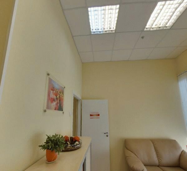 Отделение Восточного Экспресс Банка по адресу Балканская пл., д. 5, ТК «Балканский»