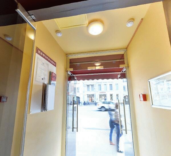 Отделение Сбербанка России по адресу просп. Литейный,  13