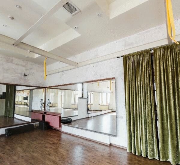 Отделение Севергазбанка по адресу г. Санкт-Петербург,  Кузнечный пер.,  д. 2—4,  лит. Б