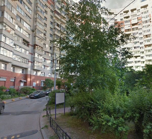 Отделение банка РостФинанс по адресу просп. Комендантский,  д. 11а