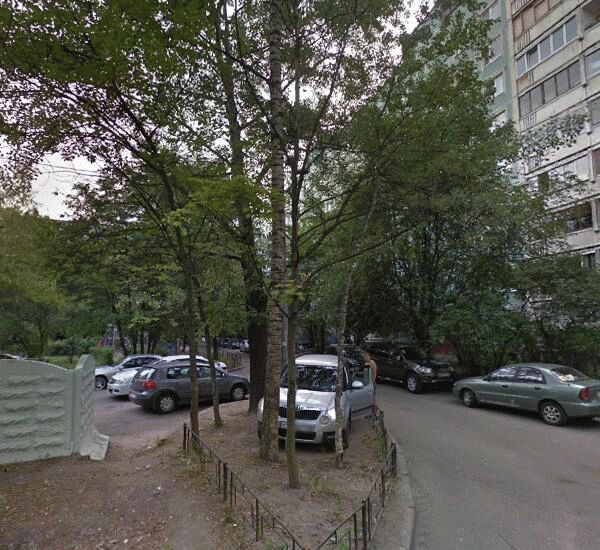 Отделение Совкомбана по адресу просп. Просвещения,  д. 30/1