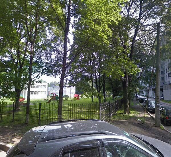 Отделение Уральского Банка Реконструкции и Развития по адресу ул. Будапештская,  д. 46