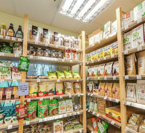 Отделение Уральского Банка Реконструкции и Развития по адресу ул. Ильюшина,  д. 1,  корп. 1